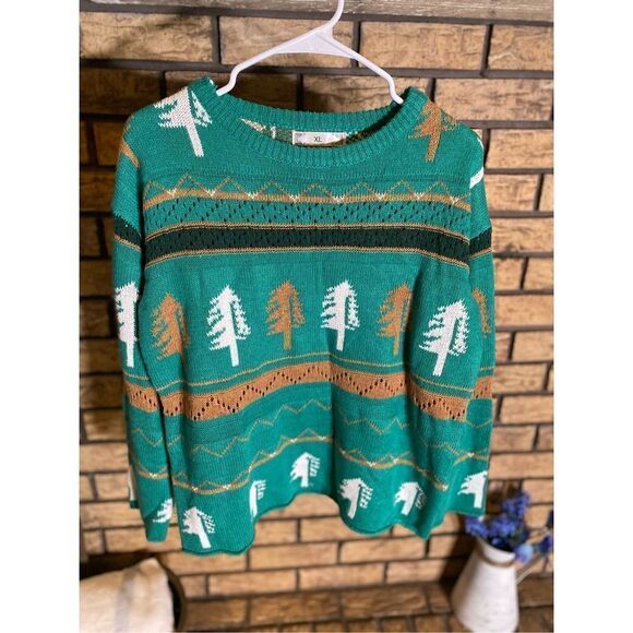 Pullover Christmas Sweater Tree Design‎ - Picture 1 of 5